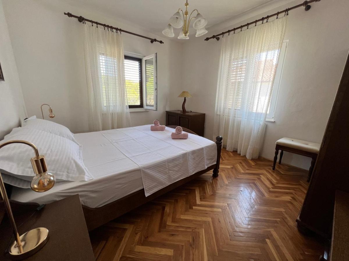 Villa Slatine Apartment *